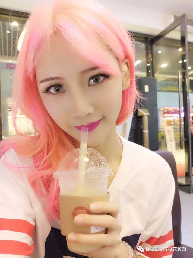 无能的丈夫视频海报