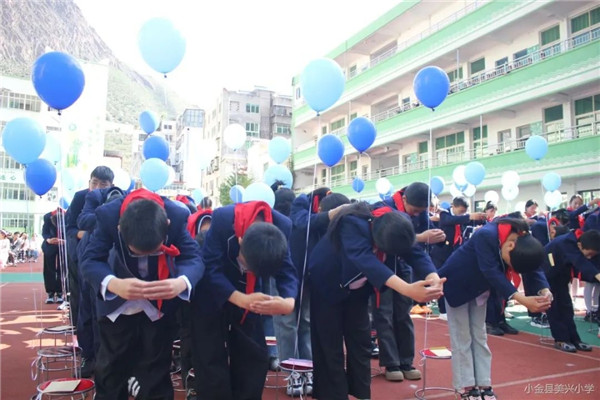 精东传媒2021精品密友海报