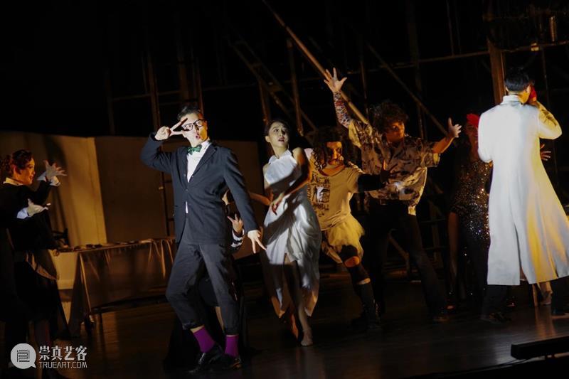 小马拉大车阿姨海报