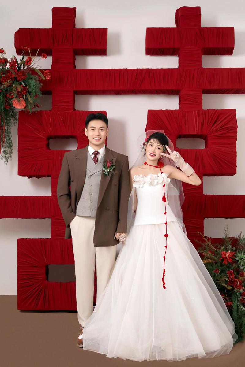 亚中中文字幕乱码一区二区电影海报